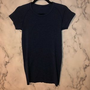 Lululemon Tee (Royal blue)